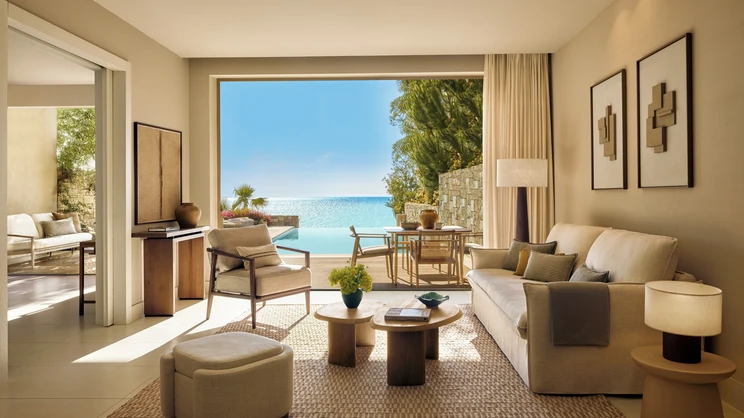 Two Bedroom Bungalow Suite Pool Beach Front
